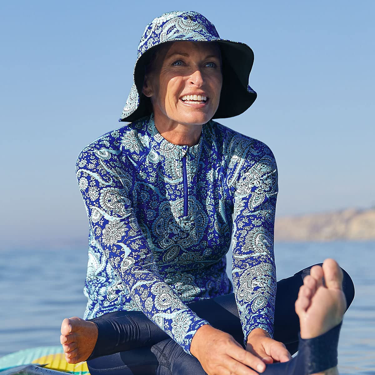 Coolibar UPF 50+ Women'S Ariel Reversible Pool Hat - Sun Protective Apparel & Accessories > Clothing Accessories > Hats Coolibar