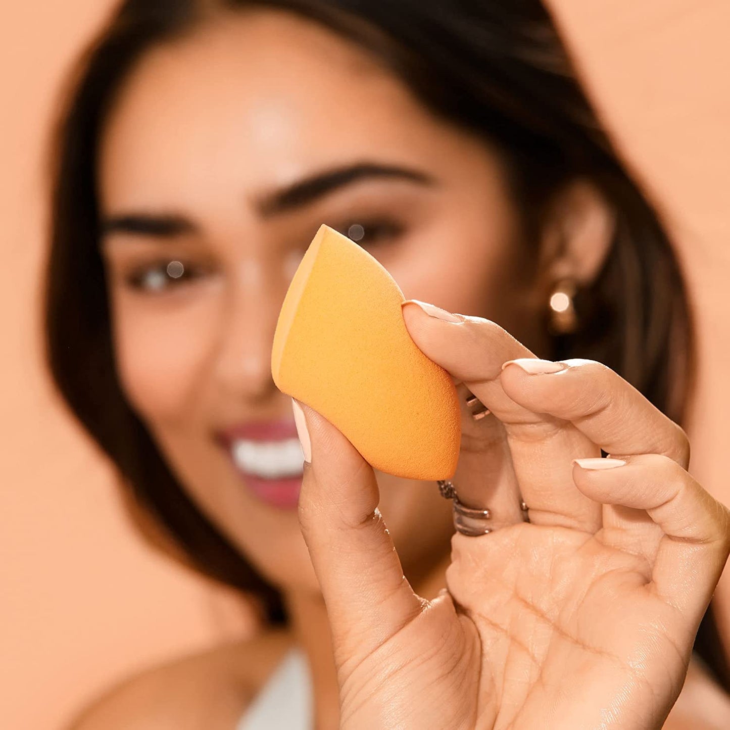 Real Techniques Miracle Complexion Sponge, Makeup Blender for Liquid and Cream Foundation, Full Coverage, Streak-Free Professional Makeup Tool, Cruelty Free, Vegan, Latex Free, 4 Count Health & Beauty > Personal Care > Cosmetics > Cosmetic Tools > Makeup Tools Real Techniques