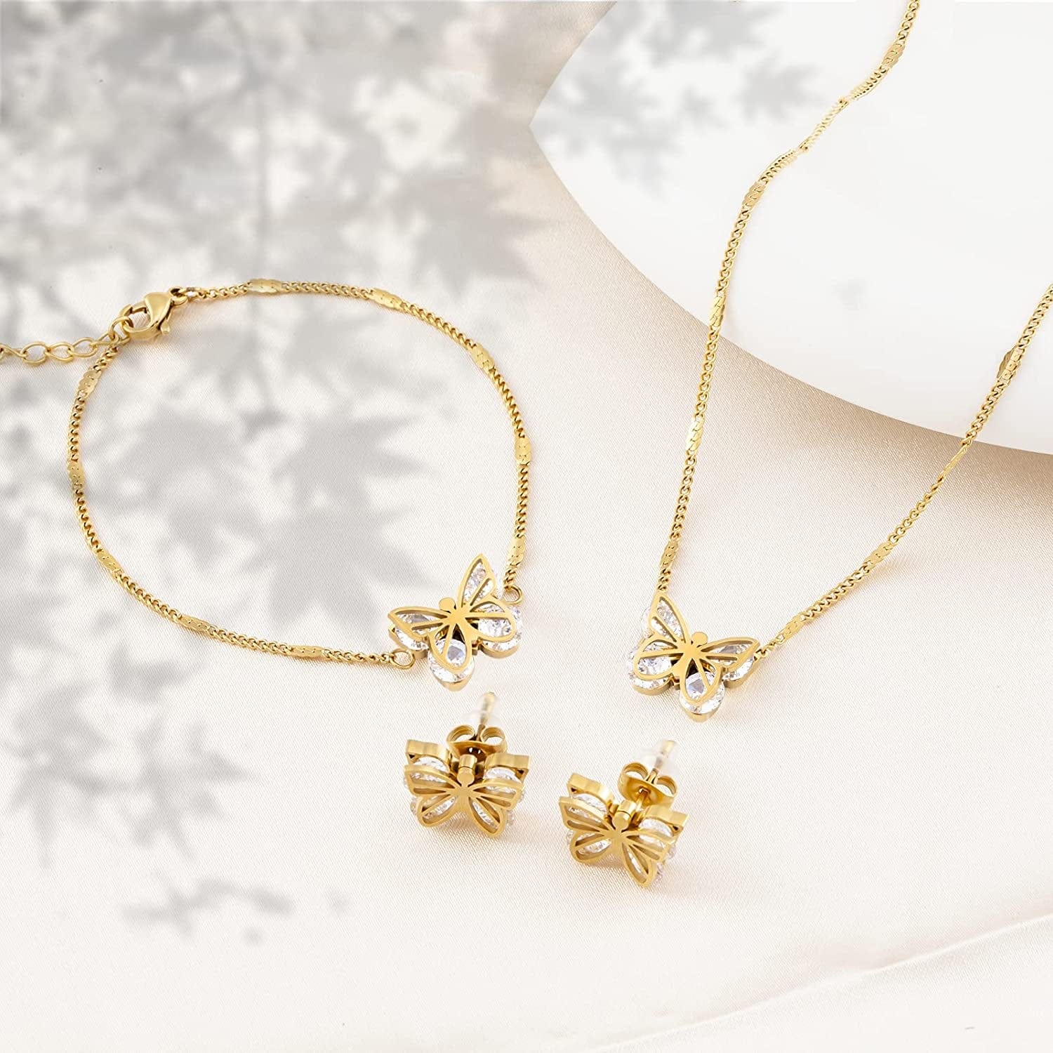 Butterfly Jewelry Set, Diamond 18K Gold Butterflies Pendant Necklace Inlaid Zircon Butterfly Bracelet Charm Hollow Butterfly Earrings Jewelry Accessories for Women Girls Christmas Gift