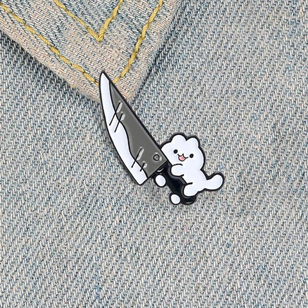 Cartoon Brooches,Mini Lapel Pins Enamel Pin with Knife Funny Animal Badges Brooch Funny Cartoon Cat Goose Brooch Cute Fashion Jewelry