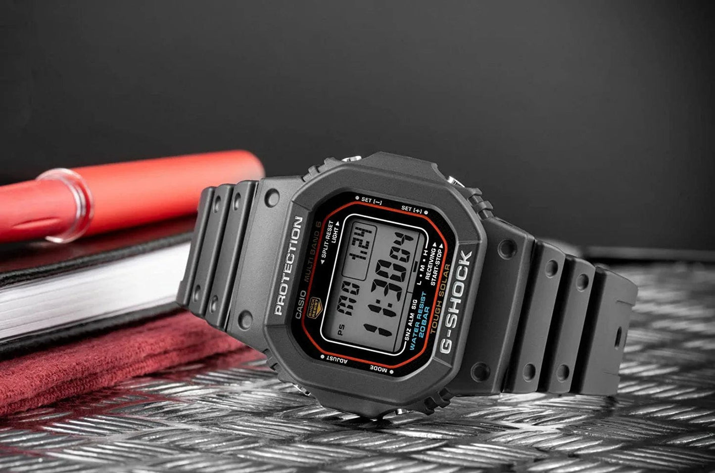 Casio GW-M5610U-1ER Resin Man Watch