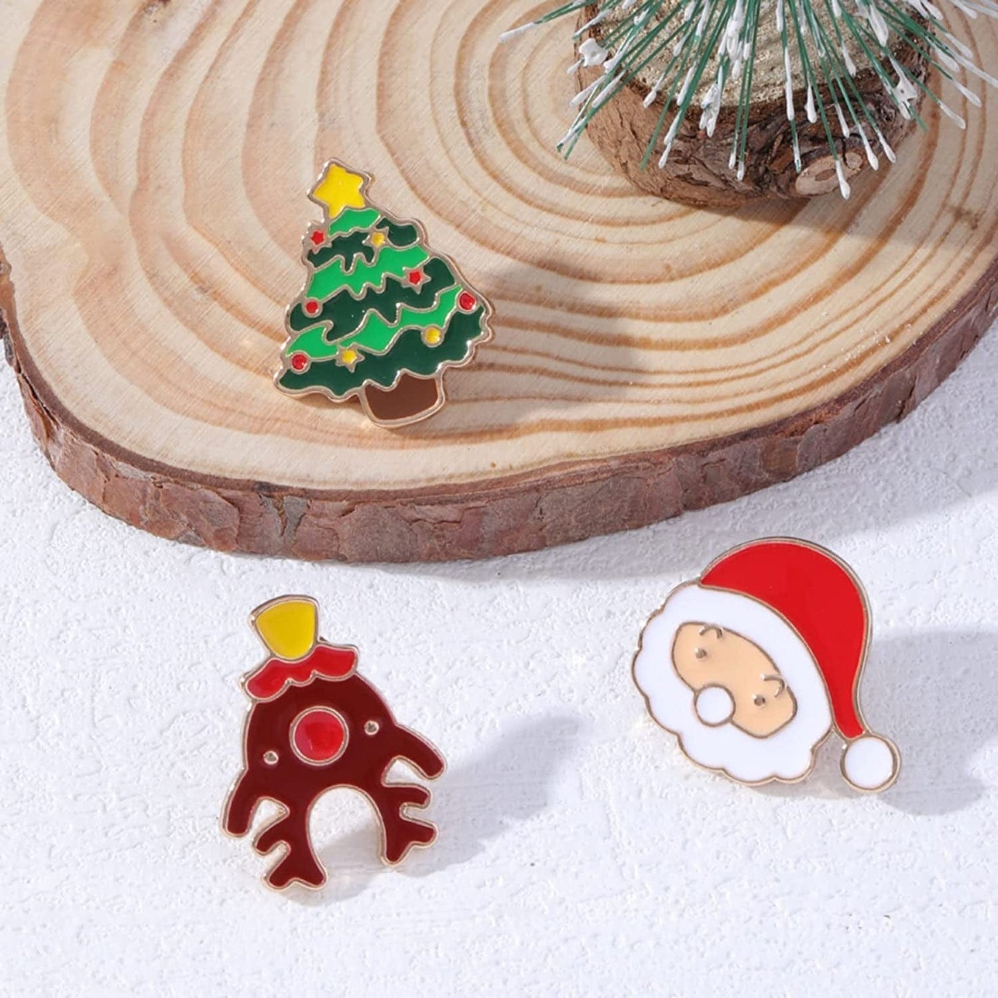 Christmas Brooch Xmas Cartoon Lapel Metal Pin for Xmas Holiday Party Celebration Men Lapel Pin for Suits (E, One Size)