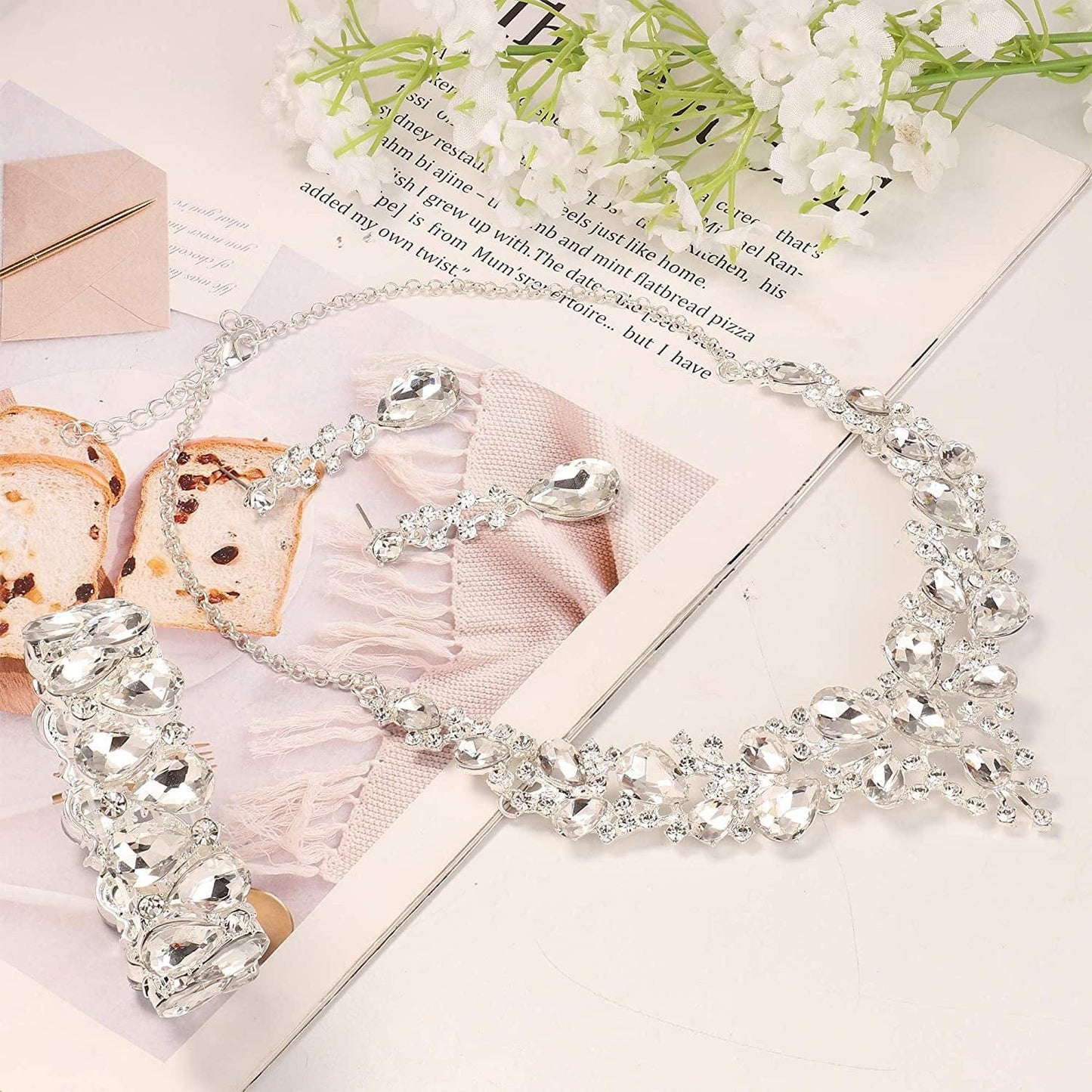 Crystal Bridal Jewelry Sets for Women Necklace Earrings Bracelet Set for Wedding Rhinestone Bridesmaid Gifts Fit with Wedding Dress