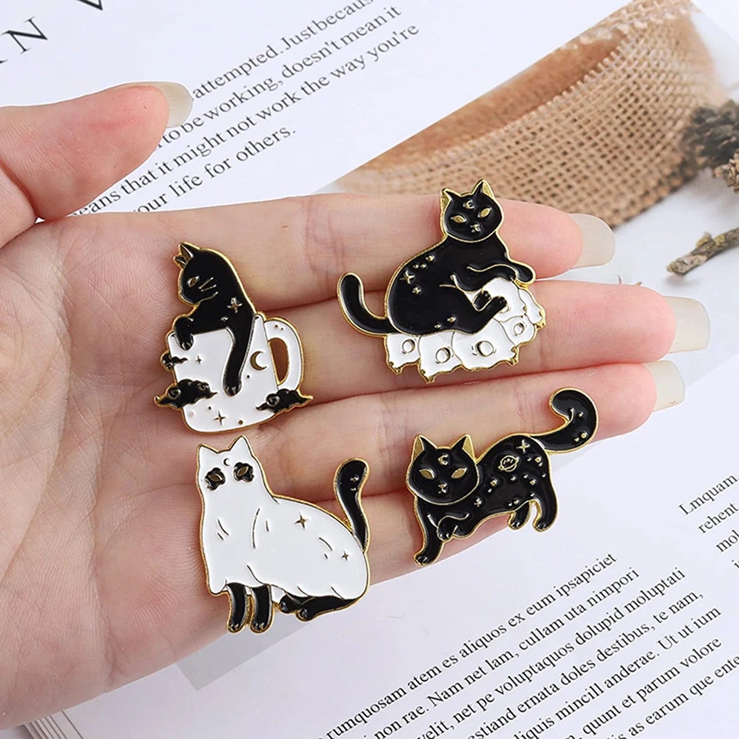 Cute Cat Enamel Pins for Backpacks Cat Sushi Rice Ball Enamel Pins Custom Cute Animals Japanese Foods Brooch Cute Kawaii Cat Enamel Pins Set for Jackets Clothes Bag Cartoon Lapel Badge Cartoon Animals Cute Sushi Cat Enamel Backpack Pins