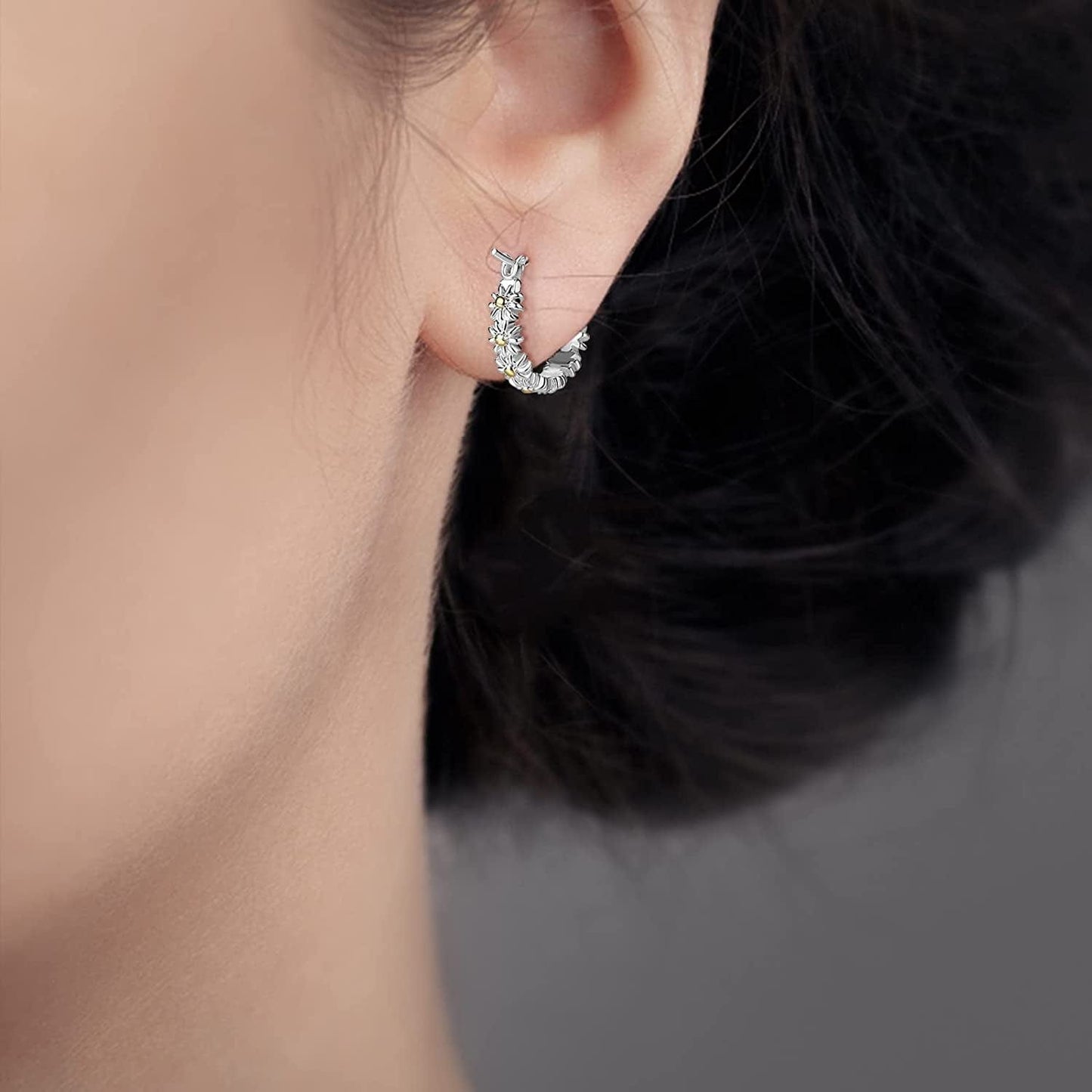 Cute Flower Daisy Earrings,Exaggerated Fashion Daisy Earrings,Trendy Light Luxury Fashion Female Retro for Wife Girlfriend