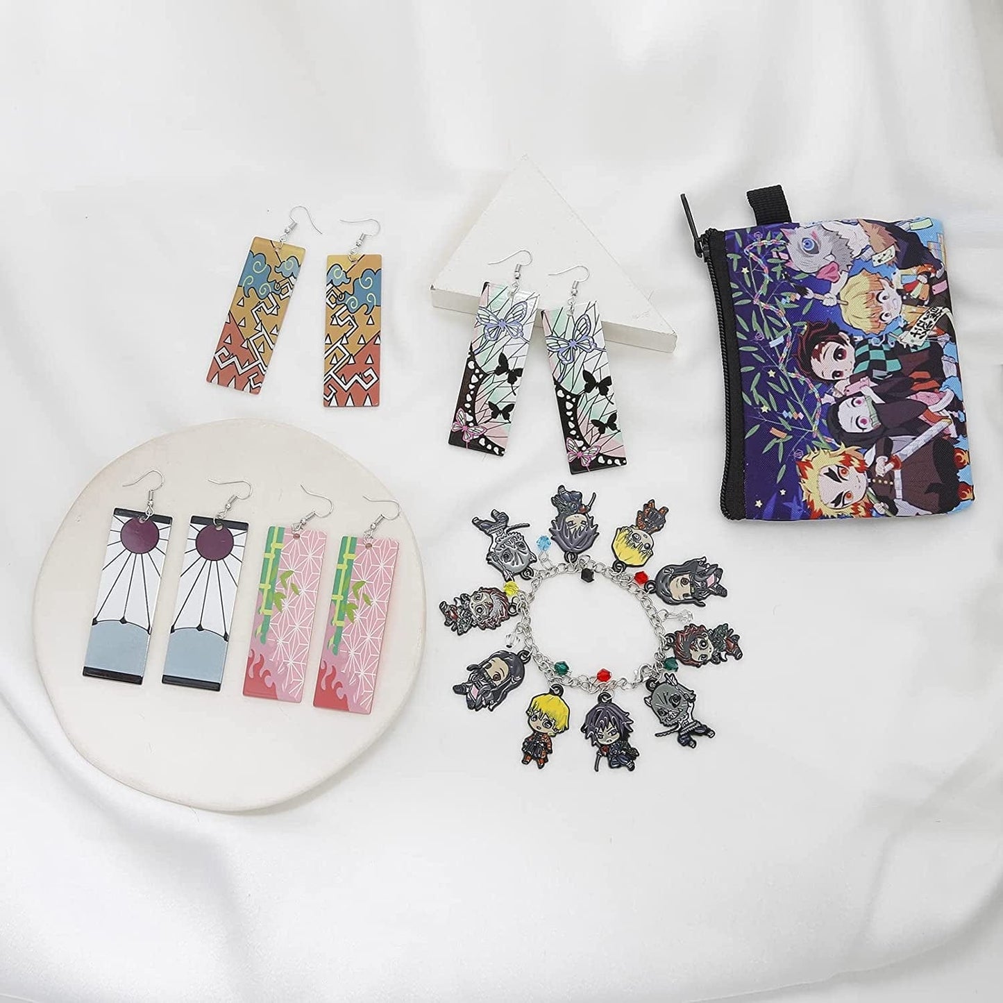 Demon Slayer Merch Gift Set, Demon Slayer Tanjiro Earrings Tanjiro Bracelet Tanjiro Keychain Demon Slayer Brooch Cosplay Jewelry Style F