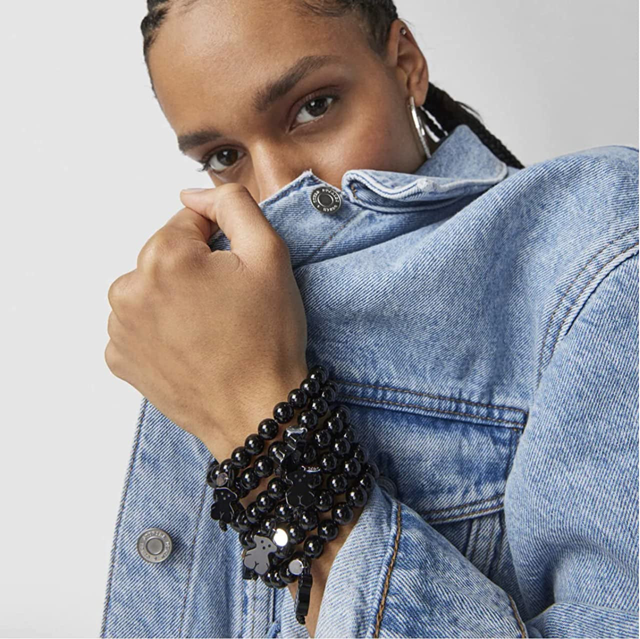 TOUS Jewelry Icon Black and White with Bear Stretch Bracelet Apparel & Accessories > Jewelry > Bracelets TOUS Jewelry
