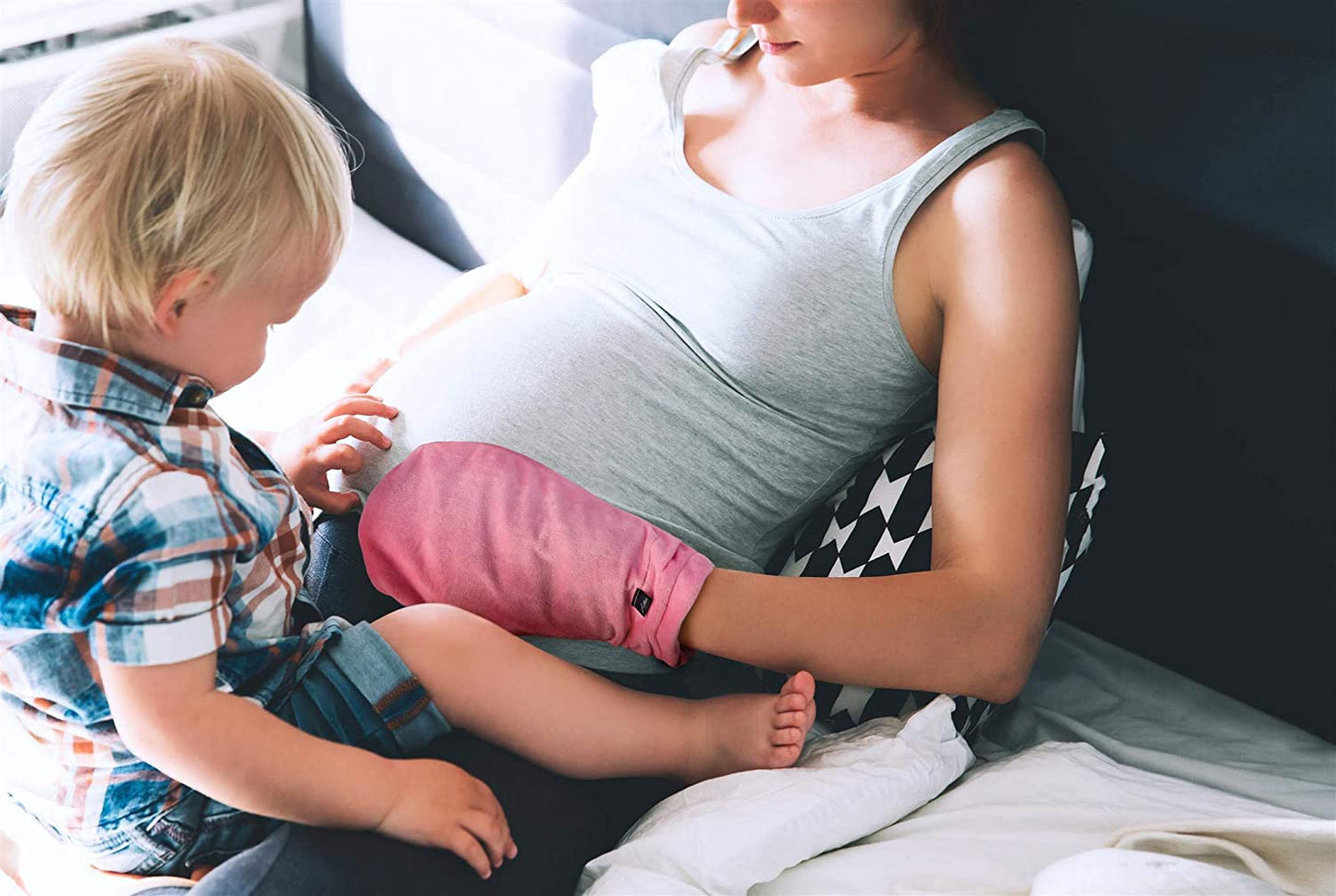 Doctor Developed Heat Therapy Arthritis Gloves / Heated Arthritis Mittens / Hand Warmers, Microwavable & Doctor Written Handbook (Lavender Scented & Universally Sized. 1 Pair) (Pink) Apparel & Accessories > Clothing Accessories > Gloves & Mittens Dr. Arthritis