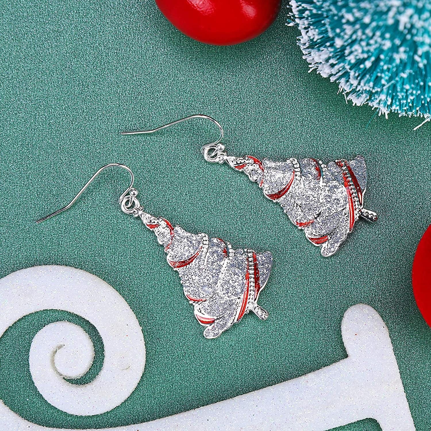 Fashion Silver Christmas Tree Earrings for Girls Women, Celebration Decoration Dangle Earrings, the Silver Lines Are Interlaced with Red Oil Drops, Christmas Gift for Women