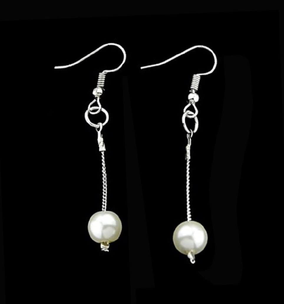 Faux Pearl Necklace Earring Bracelet Jewelry Set, Delicate and Classy Costume Jewelry Favors (Gold)