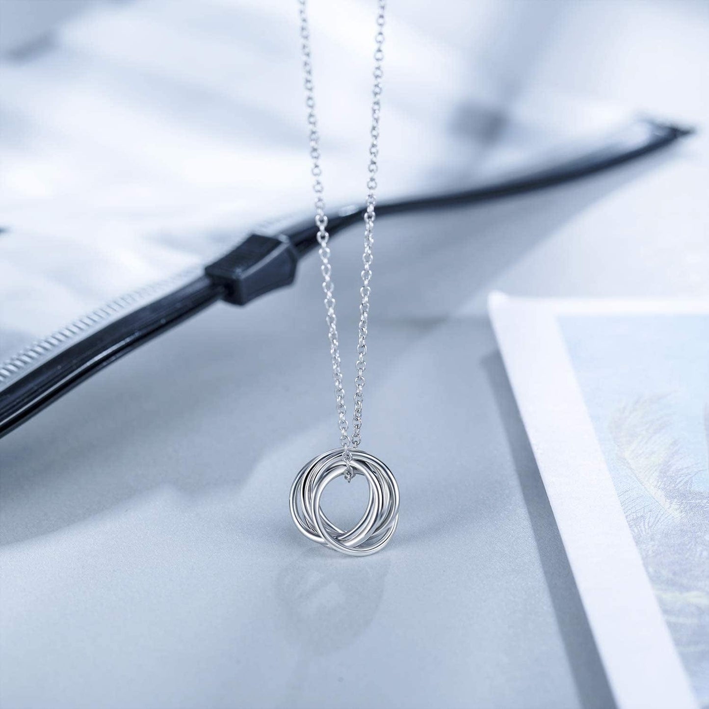 Five Generations Necklace - Sterling Silver Necklace Gift for Grandmother, Gift for Mom Grandma Nana, Grandma, Great Grandma Gift (Five Generations Gifts)
