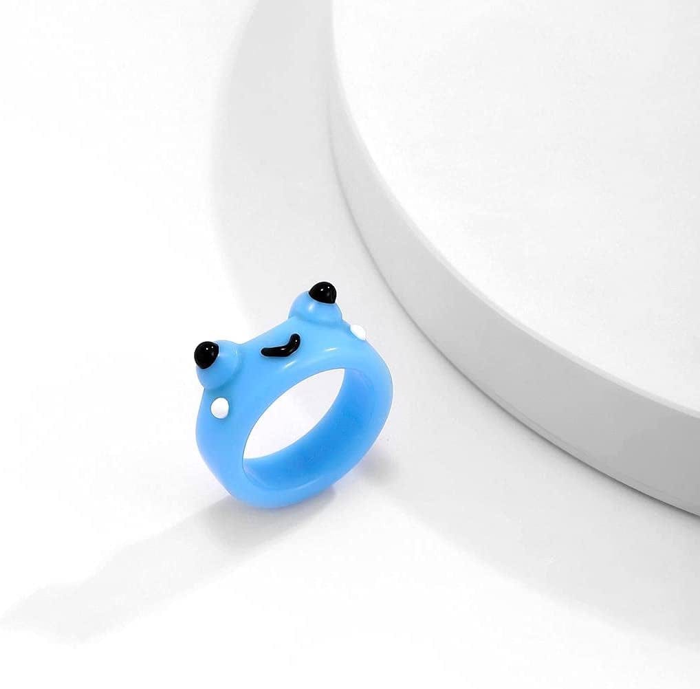 Funny Animal Finger Rings Resin Cute Frog Chick Knuckle Ring Personality Aesthetic Stackable Tail Ring Thumb Band for Women Men(Chick,Orange) (AMX3M07IQMUS) Clear,Blue / frog