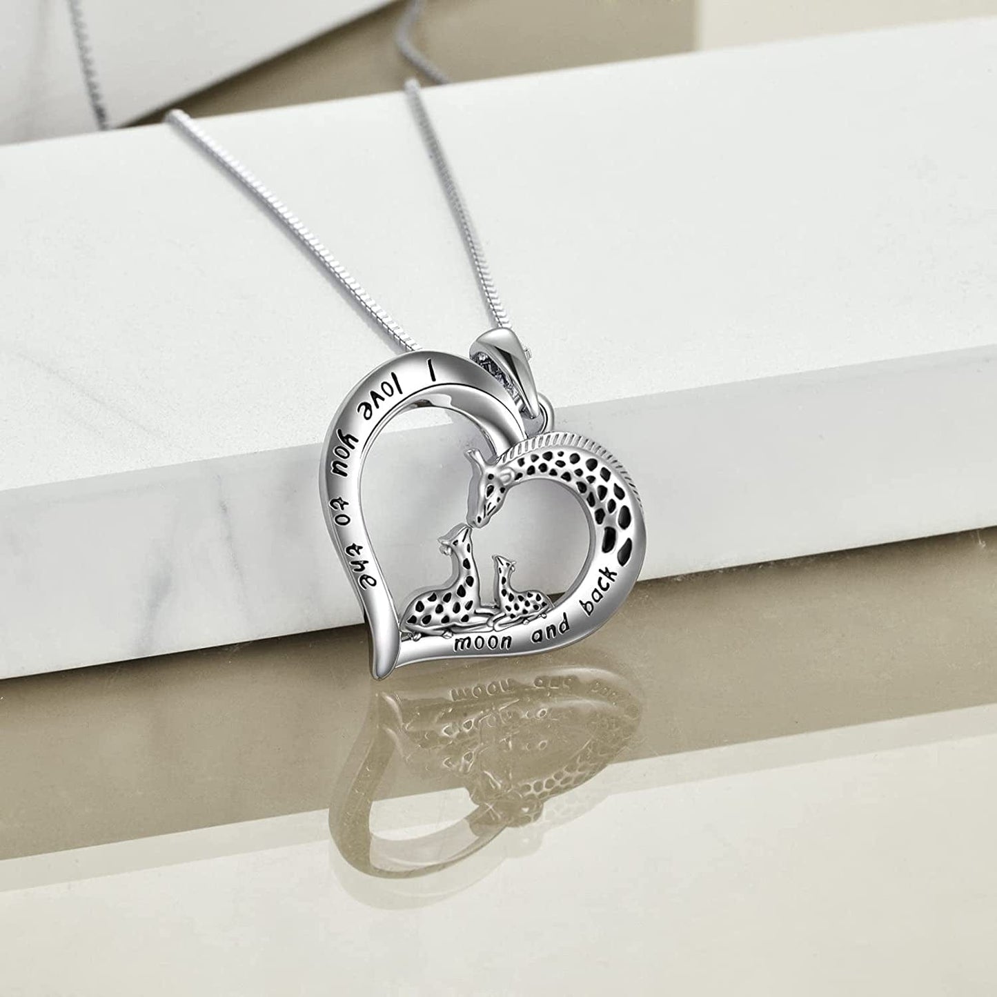 Giraffe Jewelry Gifts for Women Sterling Silver Giraffe Family Love Heart Pendant Necklace for Mom Daughter Birthday Mothers Day Gifts