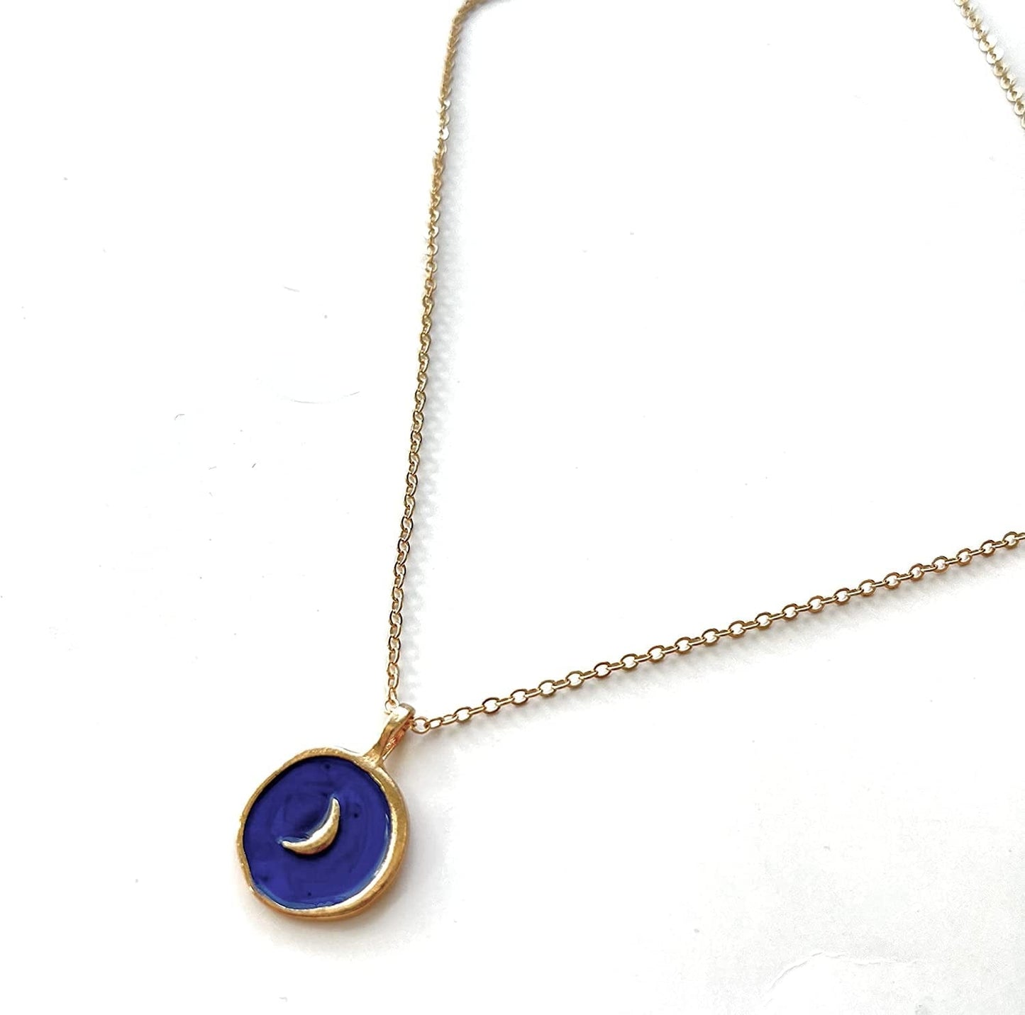 Gold Enamel Pendent Necklace Women'S Necklace