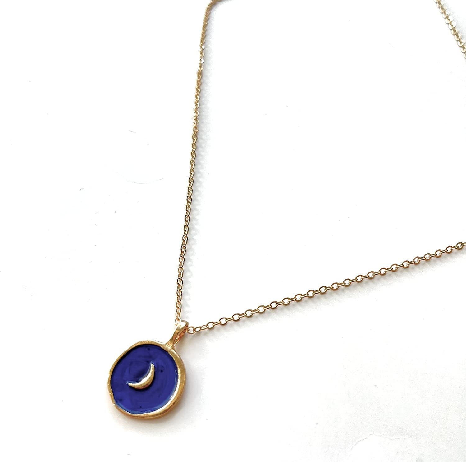 Gold Enamel Pendent Necklace Women'S Necklace