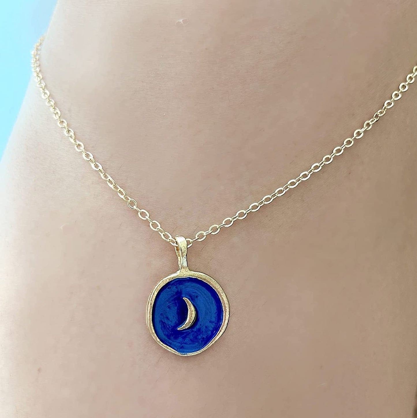 Gold Enamel Pendent Necklace Women'S Necklace