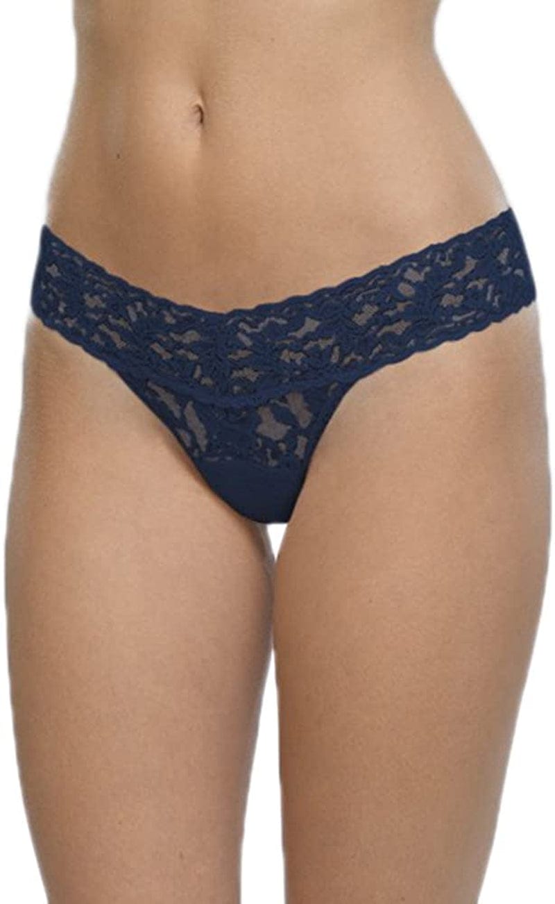 Hanky Panky Women'S Signature Lace Low Rise Thong Navy