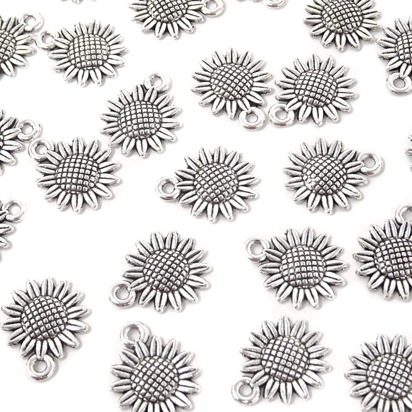Honbay 50PCS Vintage Alloy Sunflower Charms Pendant for Jewelry Making or DIY Crafts (Silver)