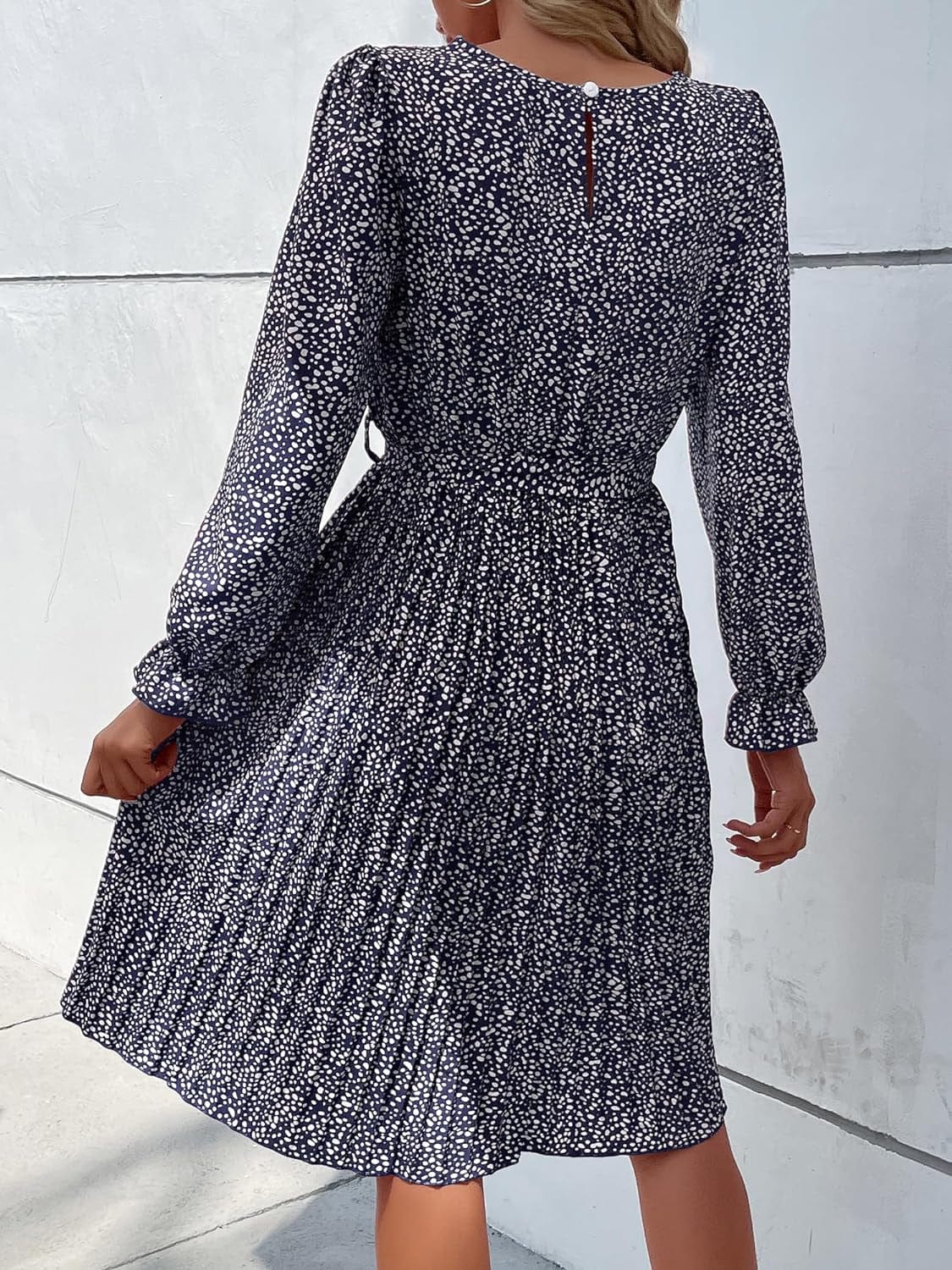 Hunonu Women'S 2023 Fall Winter Crewneck Long Sleeve Leopard Print Pleated Midi Dress with Belt