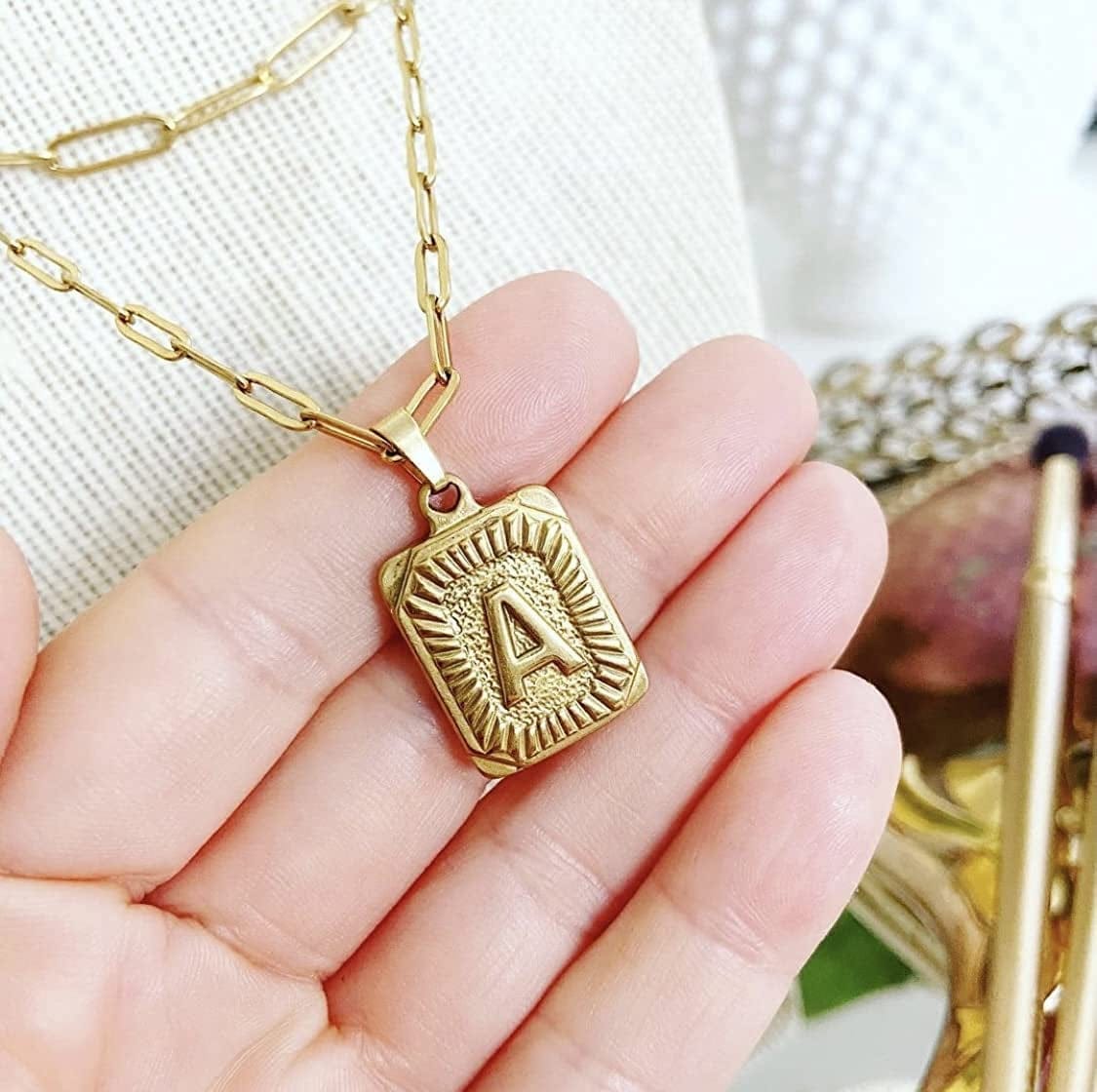 Layered Necklaces for Women Dainty Paperclip Snake Choker Chain Necklaces Letter Initial Pendant Chains Gold Layered Necklace for Women