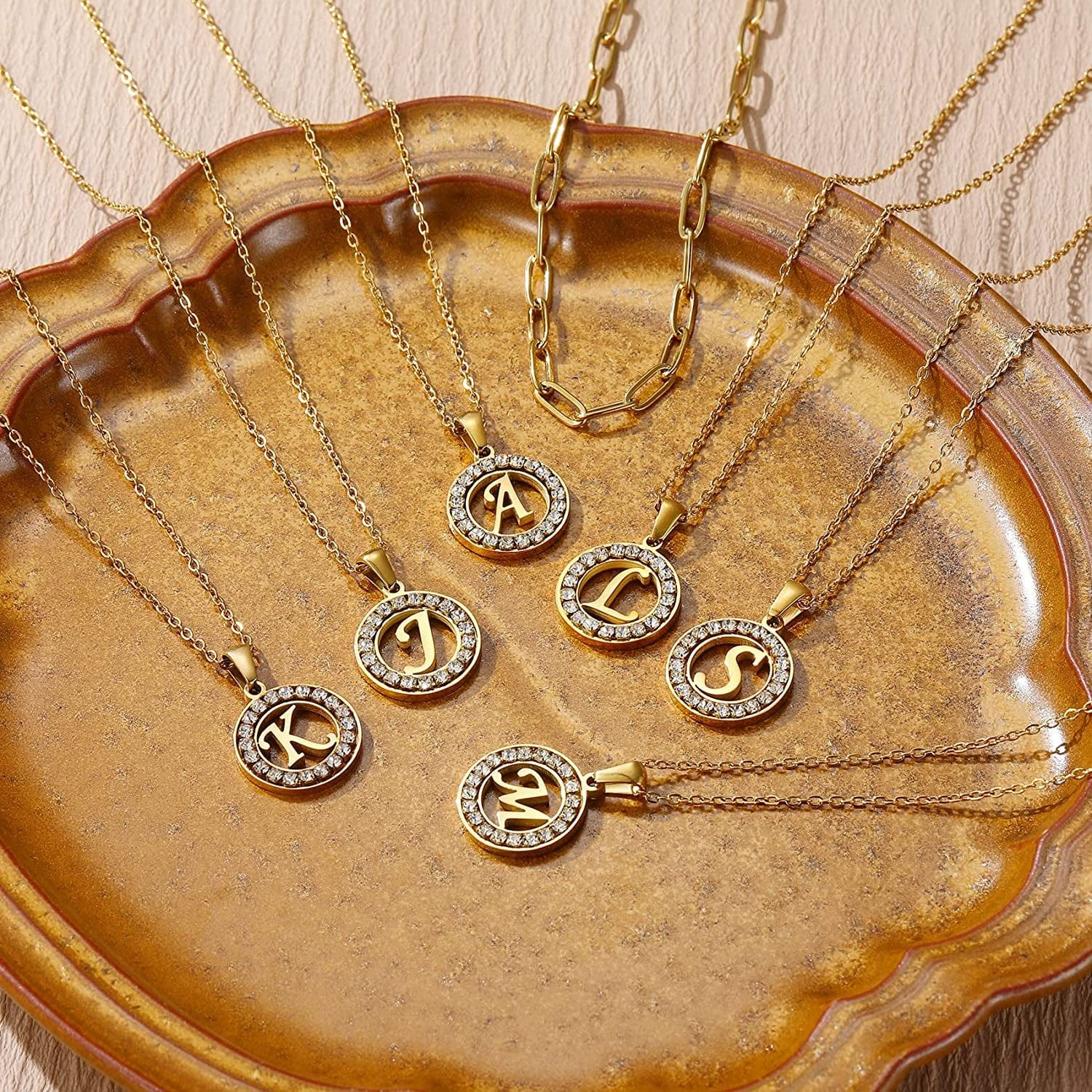 Letter Pendant Necklace Initial A-Z Layered Adjustable Choker Necklaces Personalized Paperclip Chain Necklace 18K Gold Plated Clavicle Chain for Women