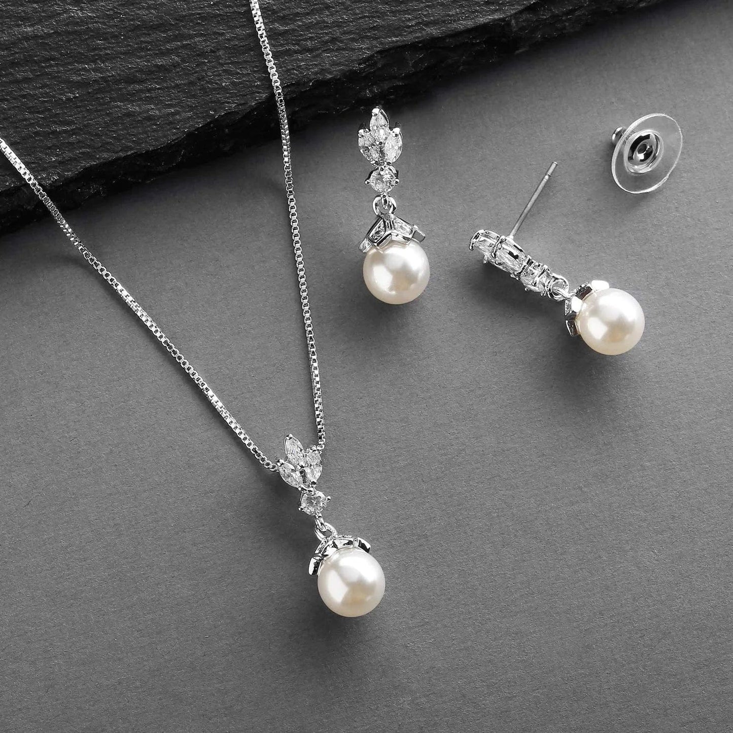 Light Ivory Pearl Drop Vintage Bridal & Wedding Jewelry Set, Great for Everyday Wear and Gifts