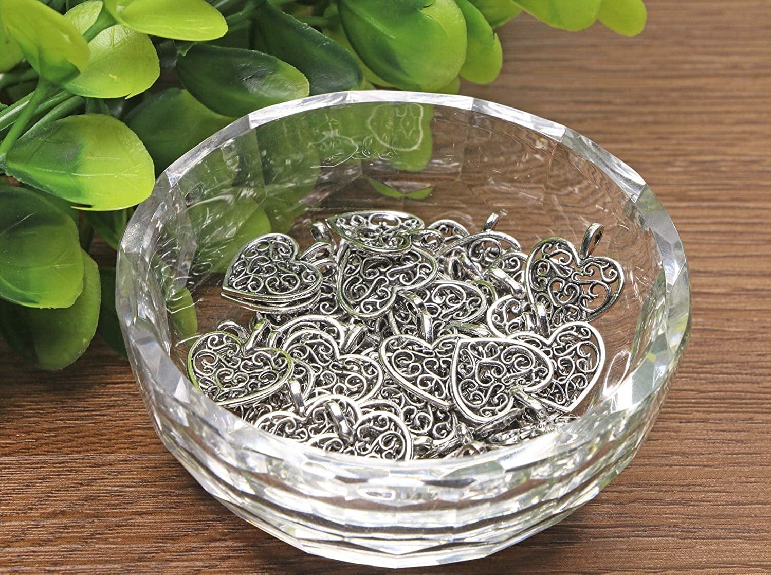 Metal Heart Charms Beads Bulk for DIY Craft Pendants Bracelet Necklace Earring Keychain Jewelry Making Finding Accessory, Silver, 50PCS