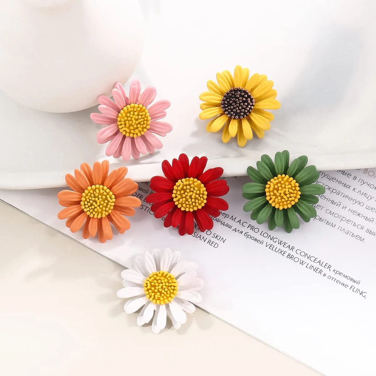 Multicolor Enamel Daisy Flower Lapel Jewelry Brooch Pin Set for Women Clothes Collar Dress Scarf Bag Daily Decoration