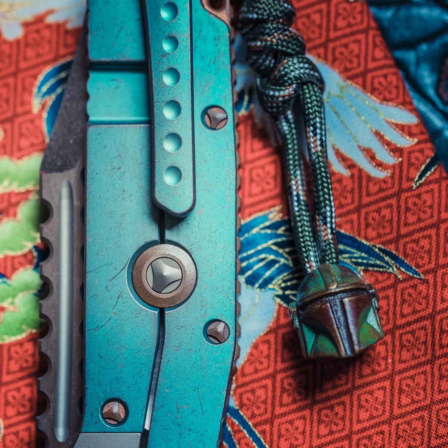 Paracord Bead Hand-Casted Corinthian / Spartan Helmet Brass Charms EDC Accessories for Pendant Buckle,Keychain Pendant,Knife Lanyard,Zipper Pull