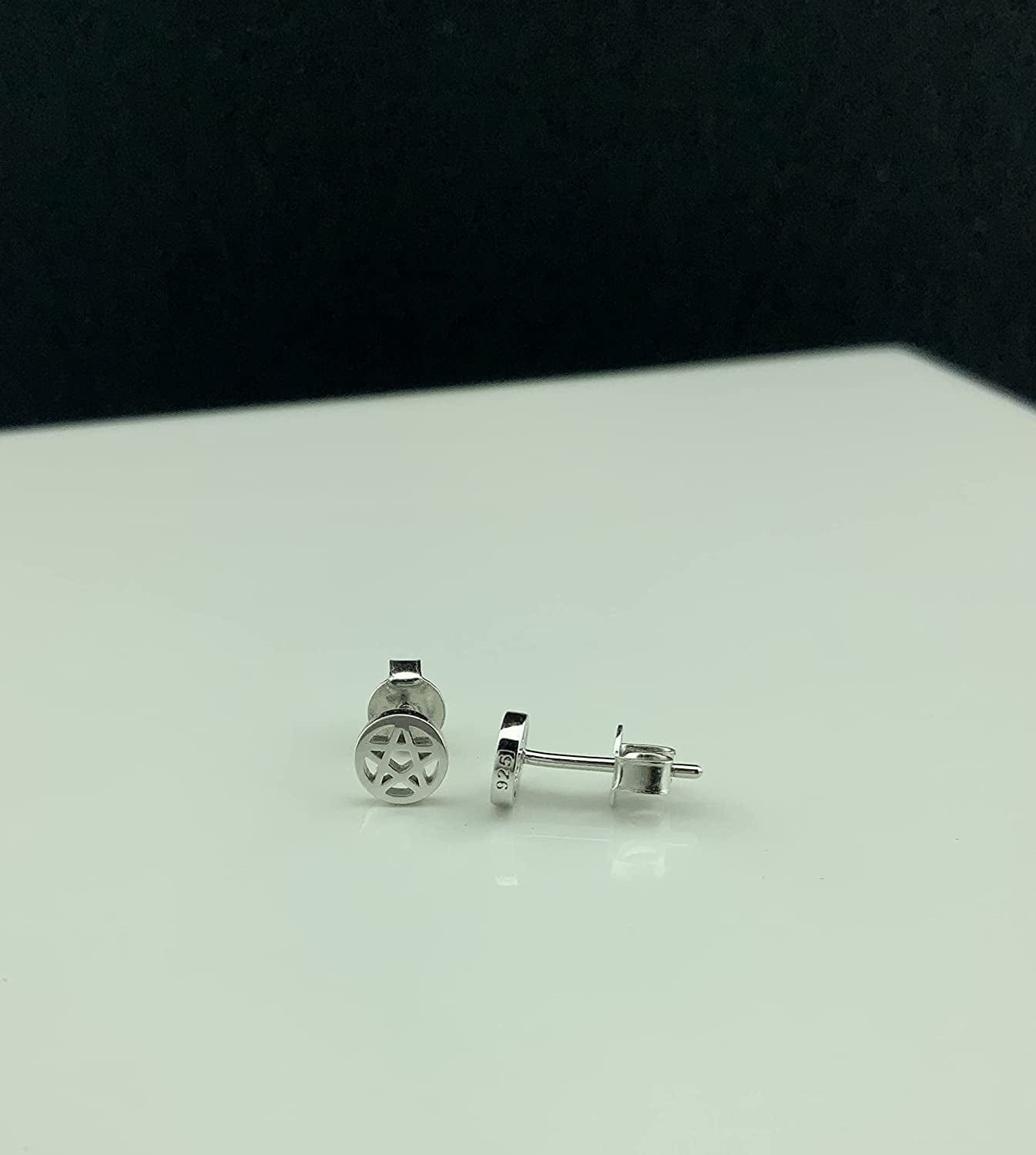 Silvercloseout 925 Sterling Silver Small Pentacle Star Studs Pentagram Stud Earrings for Women & Girls
