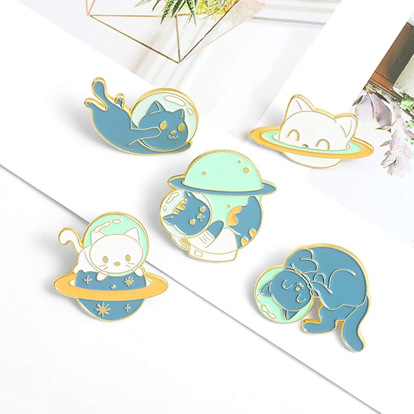 Space Cat Enamel Pins Set,Cute Animal Astronaut Lapel Pins for Women Girl Cartoon Planet Brooch Pin for Jackets Backpack Accessory