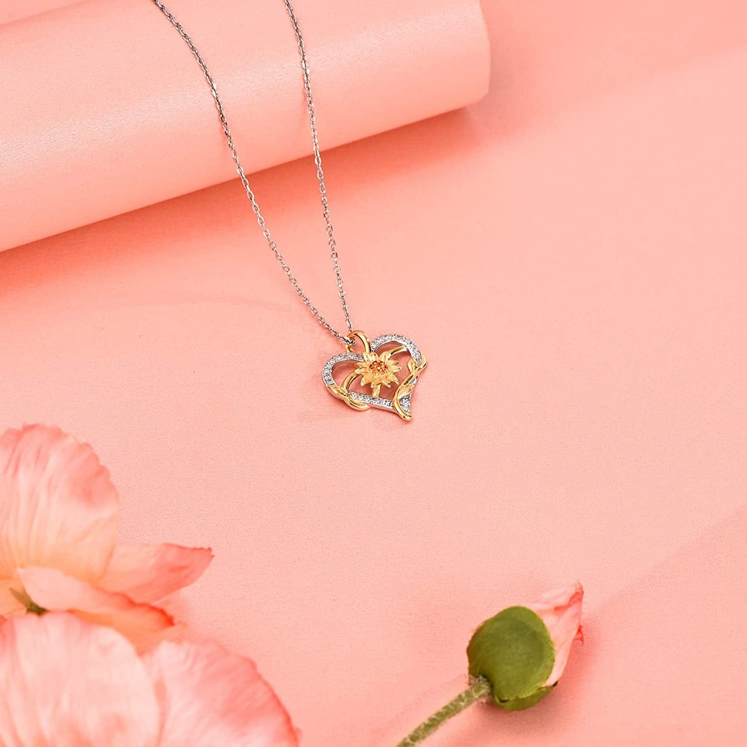 Sunflower Necklace for Women S925 Sterling Silver Heart Necklace Jewelry,You Are My Sunshine Pendant Necklaces Jewelry Gifts for Women Girls Mom Wife