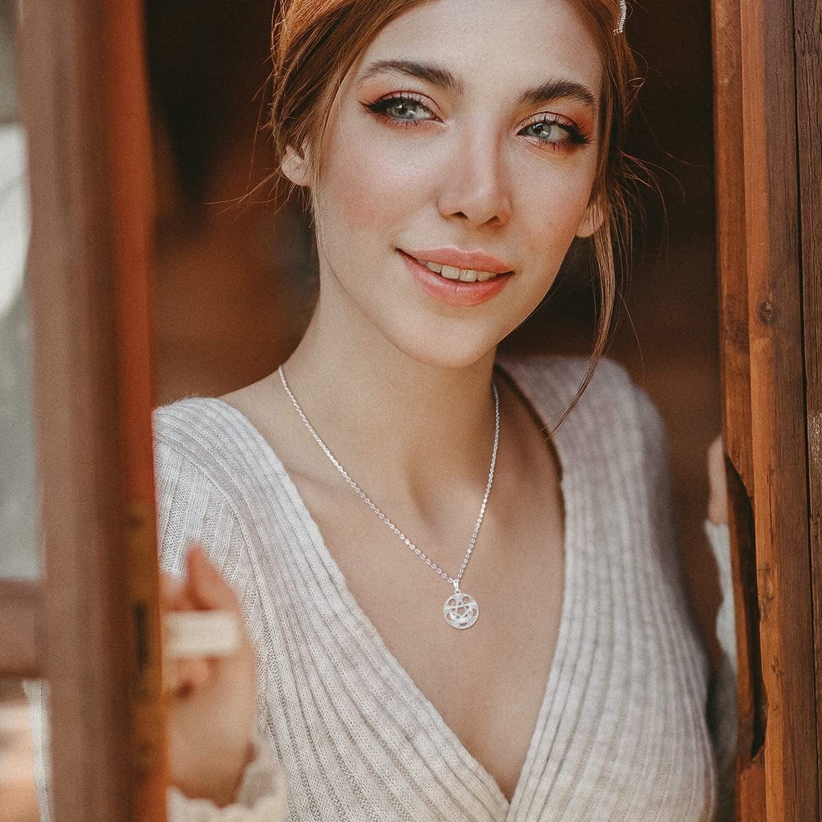 Swanwave Triple Moon Goddess/Pentagram Necklace Sterling Silver Pentacle Moon Celtic Knot Amulet Pendant Necklace for Women Men