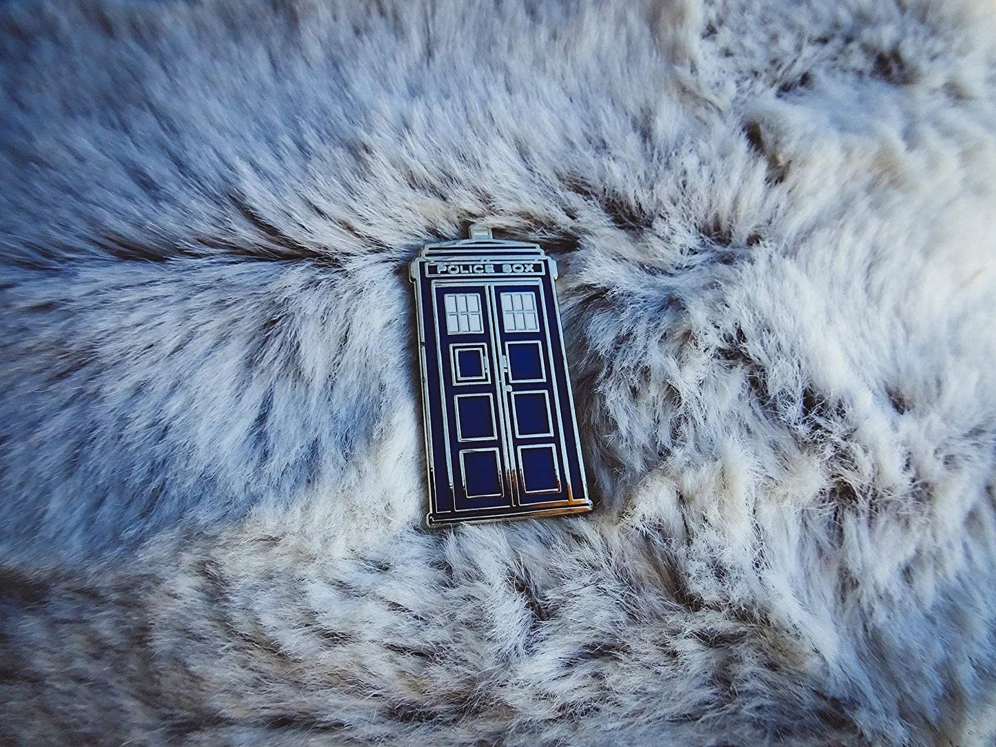 Tardis Whovian Retired Enamel Lapel Pin 1"