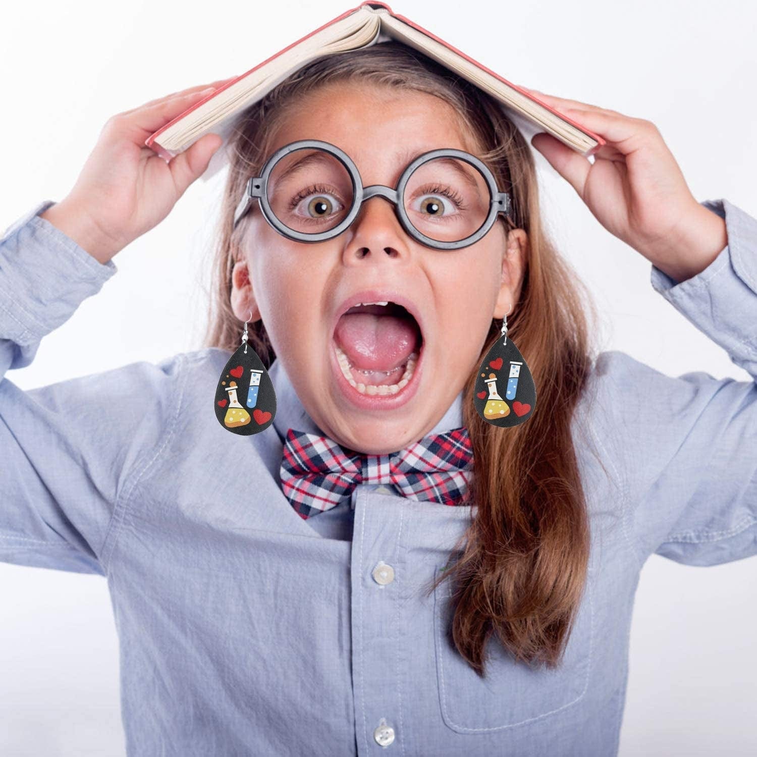 Teardrop Leather Earrings for Women Leopard Print Leather Earrings Lightweight Faux Leather Leaf Earrings 16 Pairs