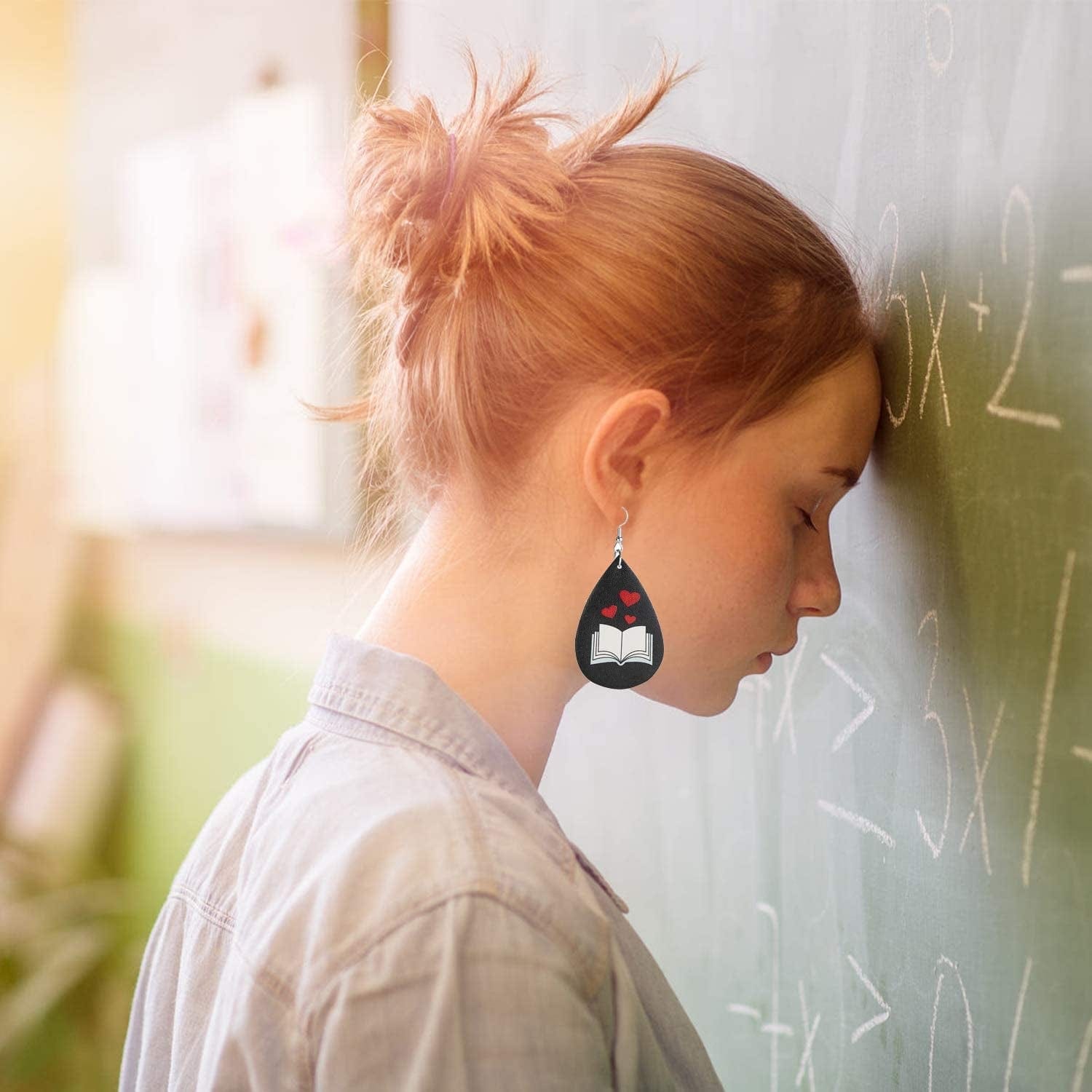 Teardrop Leather Earrings for Women Leopard Print Leather Earrings Lightweight Faux Leather Leaf Earrings 16 Pairs