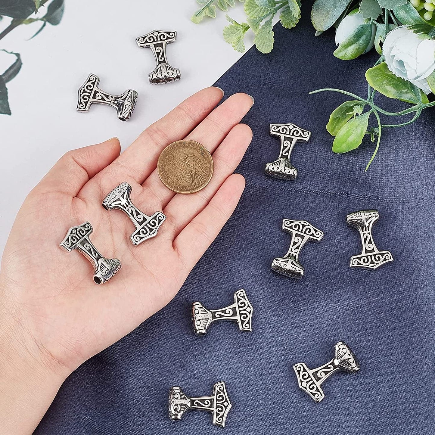 UNICRAFTALE 10Pcs 3.5Mm Stainless Steel Pendants Viking Thor'S Hammer Celtic Knot Charms Antique Silver Pendant for Bracelets Necklace Jewelry Making Crafting Supplies