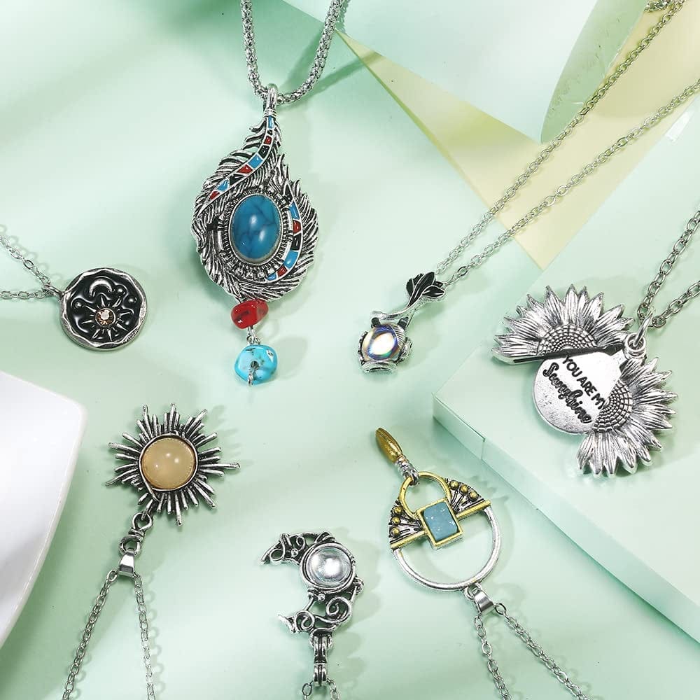 Vintage Crystal Pendant Necklaces for Women Girls Chakra Healing Carnelian Necklace Bohemian Retro Sunflower Necklace Sun and Moon Pendants
