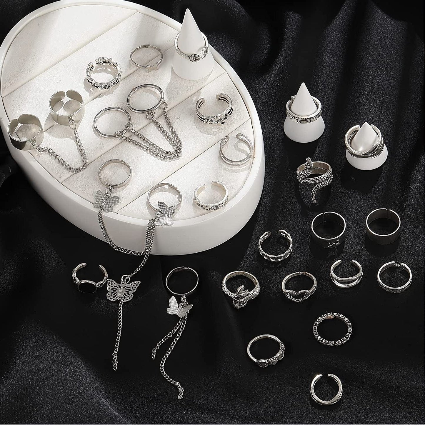 Vintage Silver Punk Chain Rings Set for Men Women Girls, Cool Goth Rings, Adjustable Chunky Chain Finger Rings, Stackable Gothic Knuckle Rings, Snake Butterfly Eboy Emo Y2K Open Ring Pack