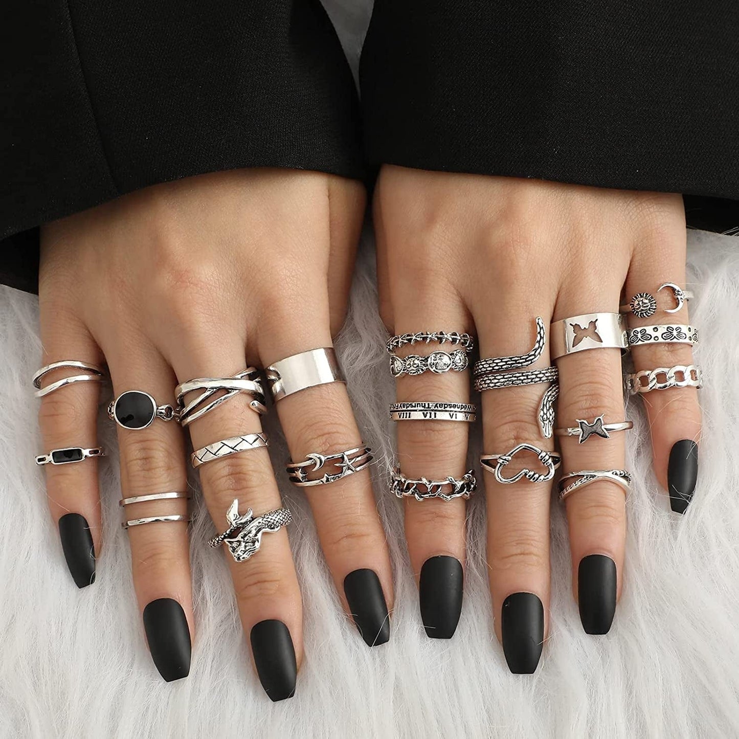 Vintage Silver Punk Chain Rings Set for Men Women Girls, Cool Goth Rings, Adjustable Chunky Chain Finger Rings, Stackable Gothic Knuckle Rings, Snake Butterfly Eboy Emo Y2K Open Ring Pack