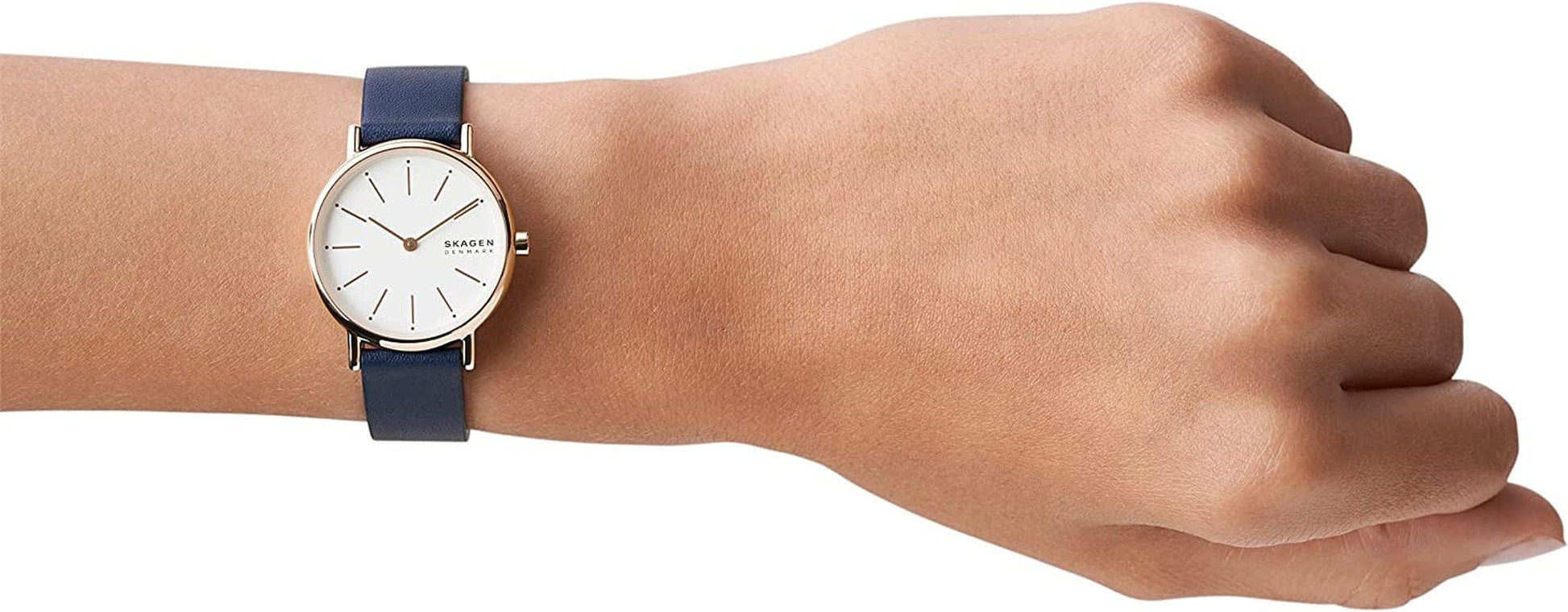 Women'S Signatur Quartz Analog Stainless Steel and Leather Watch, Color: Blue/Rose Gold (Model: SKW2838)