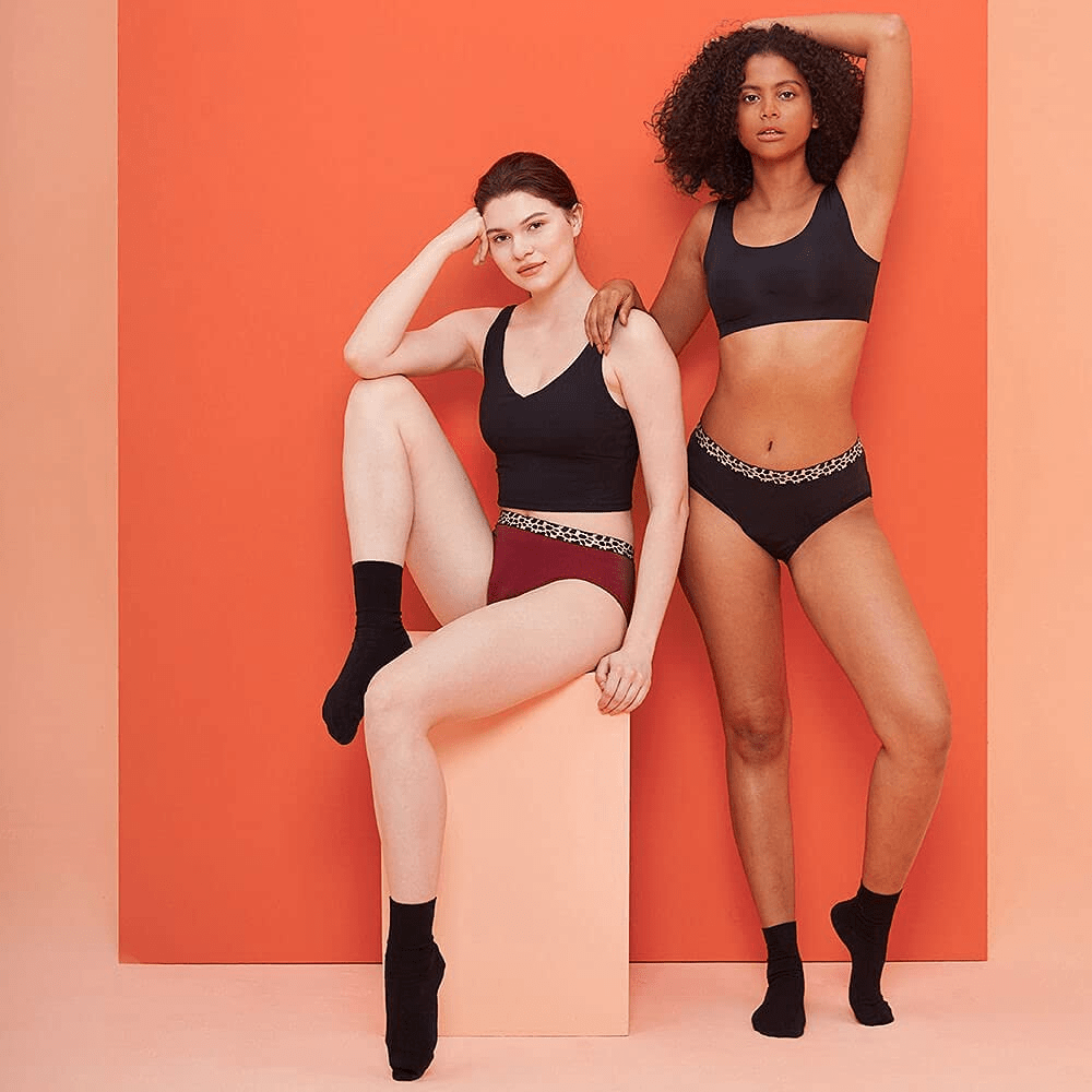 Yootime Period Underwear for Women, Leopard Hipster Stretchy Microfiber Period Panties Heavy Flow with Storage Bag Black 1Pack/L Apparel & Accessories > Clothing > Underwear & Socks > Underwear YooTime