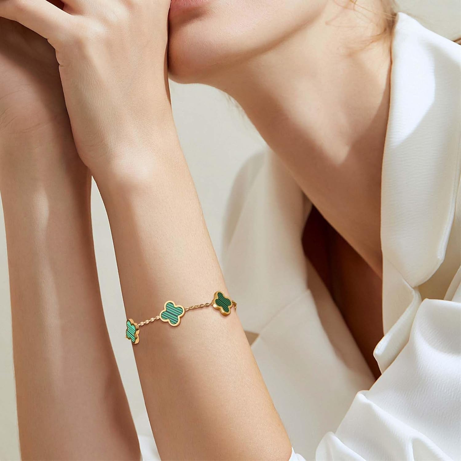 Lucky Clover Sets Clover Necklace and Earrings Set Four Leaf Clover Bracelet 18K Gold Plated Fashion Cute Jewelry for Women