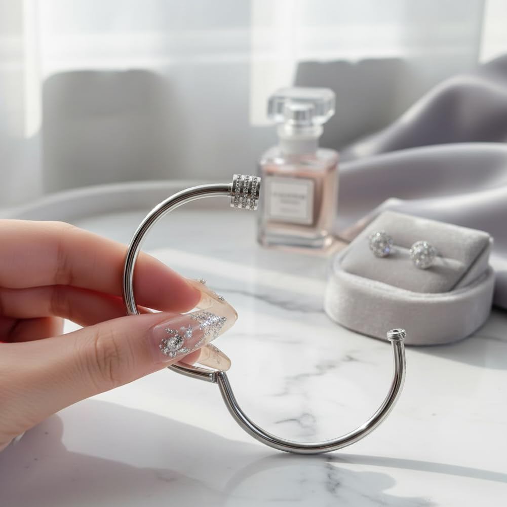 5-Piece Elegant Stainless Steel Bracelet Set, Fashionable Classic Design, Gold Bead Bracelets for Men and Women, Non Tarnish Bangle, Elegant Bracelet Set for Everyday and Formal Wear