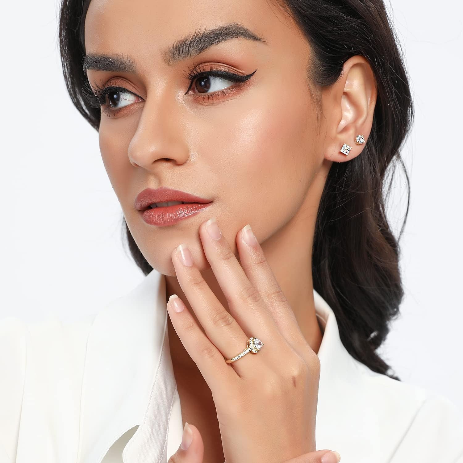 Eternity bridal ring with sparkling cubic zirconia in gold setting
