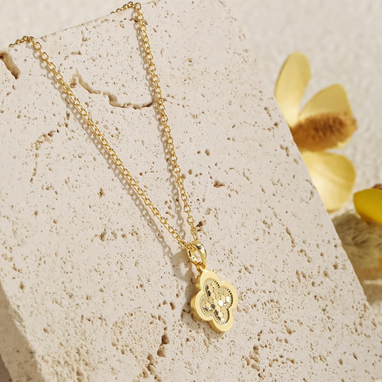 Gold Clover Necklace for Women Dainty 14K Gold Plated Pendant Necklace Adjustable Chain Choker Charm Colorful Clover Pendant Lucky Necklaces for Women Jewelry