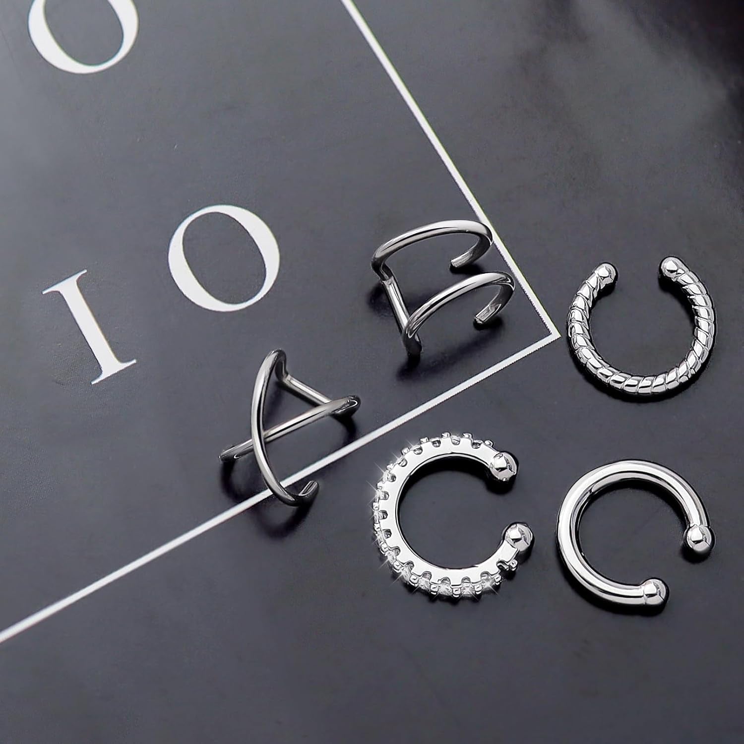 5 Pcs Thin Chunky Ear Cuff Earrings for Women 14K Gold Plated Brass Ear Cuffs Non Piercing Trendy Clip on Cartilage Earrings Cubic Zirconia Fake Piercings Earrings Jewelry