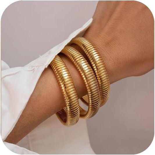 18K Gold Plated Bracelets for Women Gold Bangles for Women Chunky Bangle Bracelets for Women Bracelets Stack Tarnish Free Bangle Set of 3 for Women Accessories for Her Gifts