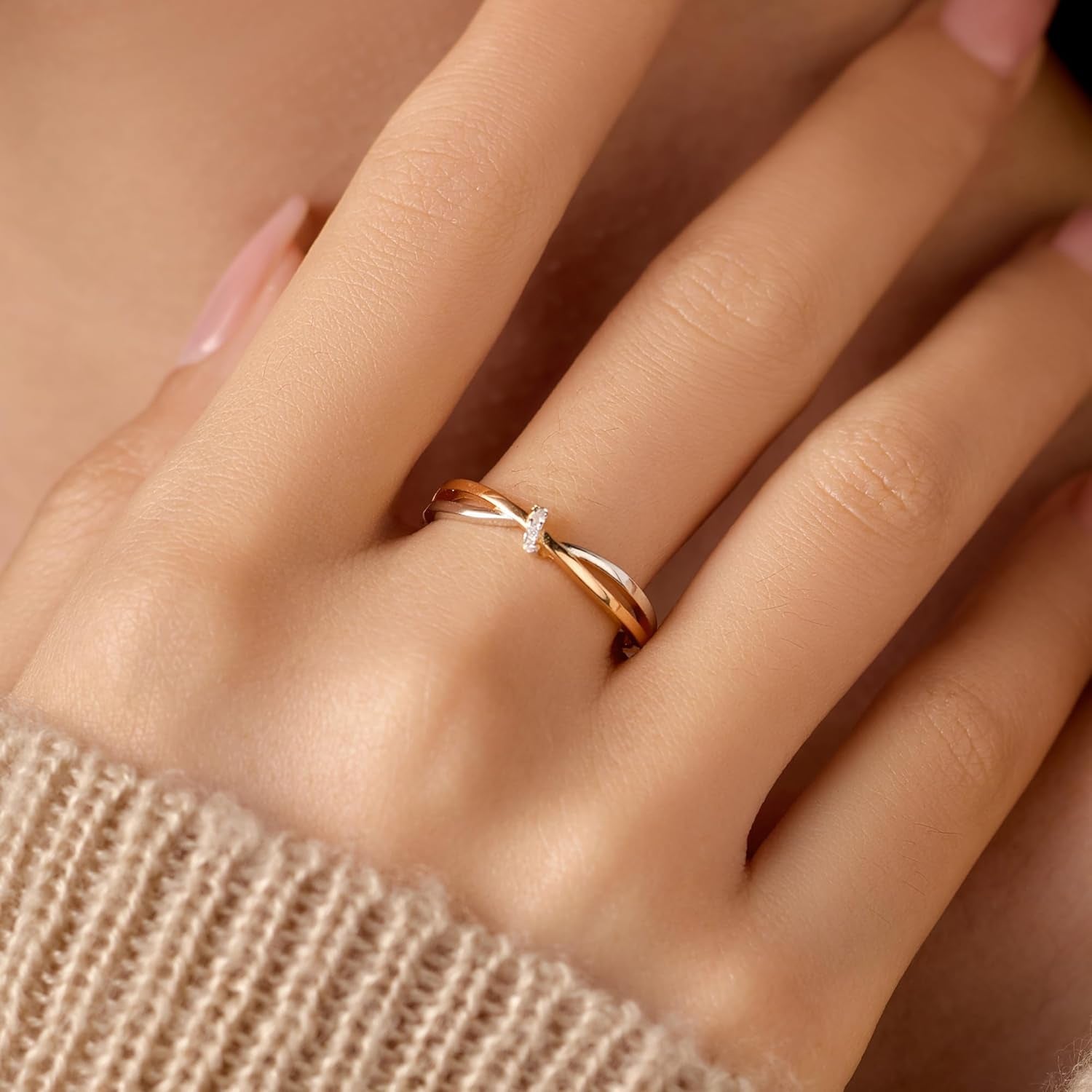 Twisted Knot CZ Ring for Women 925 Sterling Silver Infinity Love Promise Ring 14K Gold Plated Intertwine Ring to Daughter Mother Wedding Band Engagement Ring Birthday Christmas Jewelry Gifts