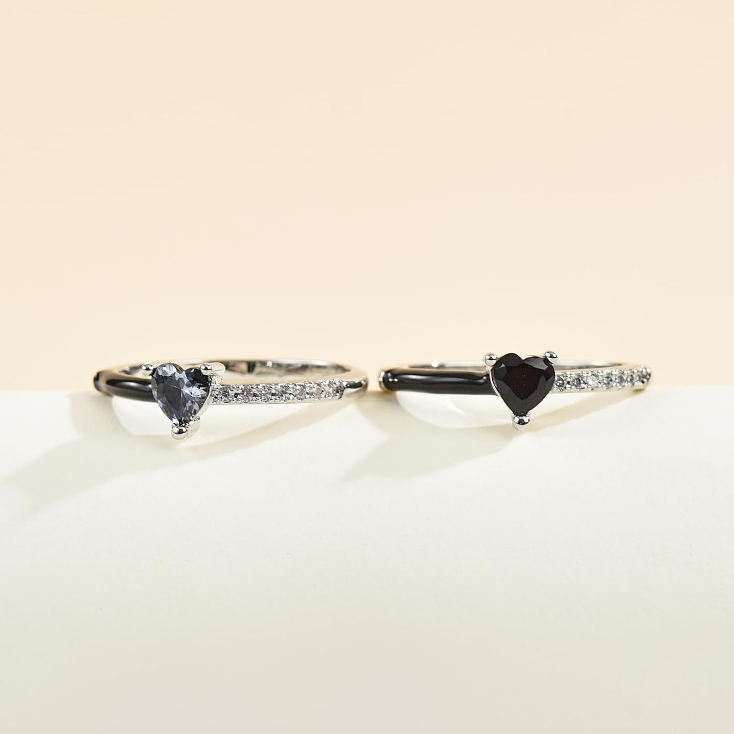 Love Me until I'M Me Again Black Heart-Cut Half Enamel Ring, S925 Sterling Silver Heart Rings Self-Love Ring Gift, Heart Rings Birthday Gifts for Women, Daughter, Wife, Friends